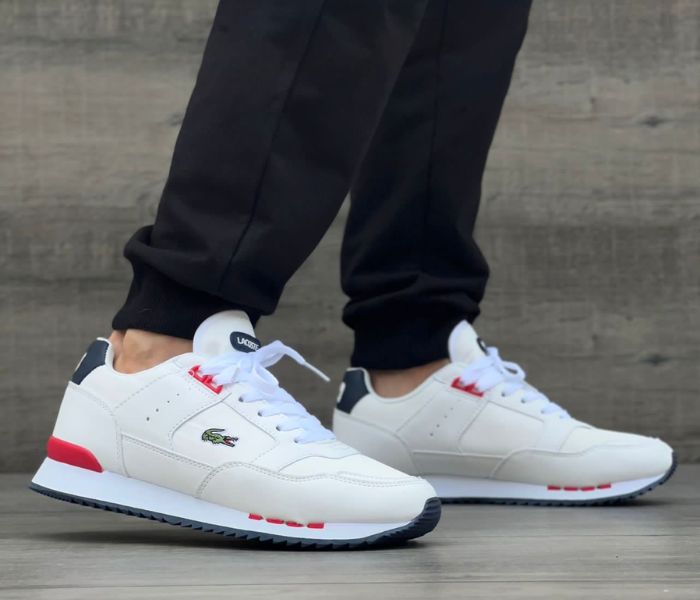 donde-y-como-comprar-tenis-y-zapatillas-al-por-mayor-02